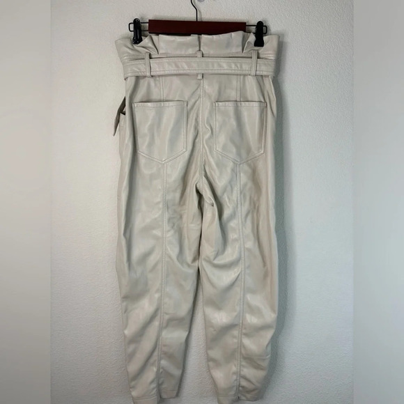 House of Harlow 1960 Cream Ecru Faux Leather High Waisted Belted Dress Pants - Picture 2 of 5